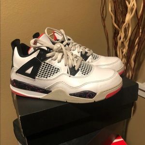 Jordan 4 retro